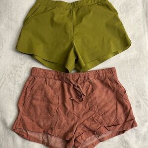 Volcom and uniqlo Olive and Rust Women's Shorts Set